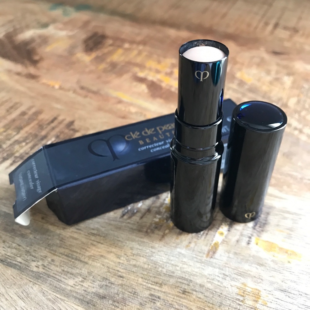 Cle De Peau Concealer